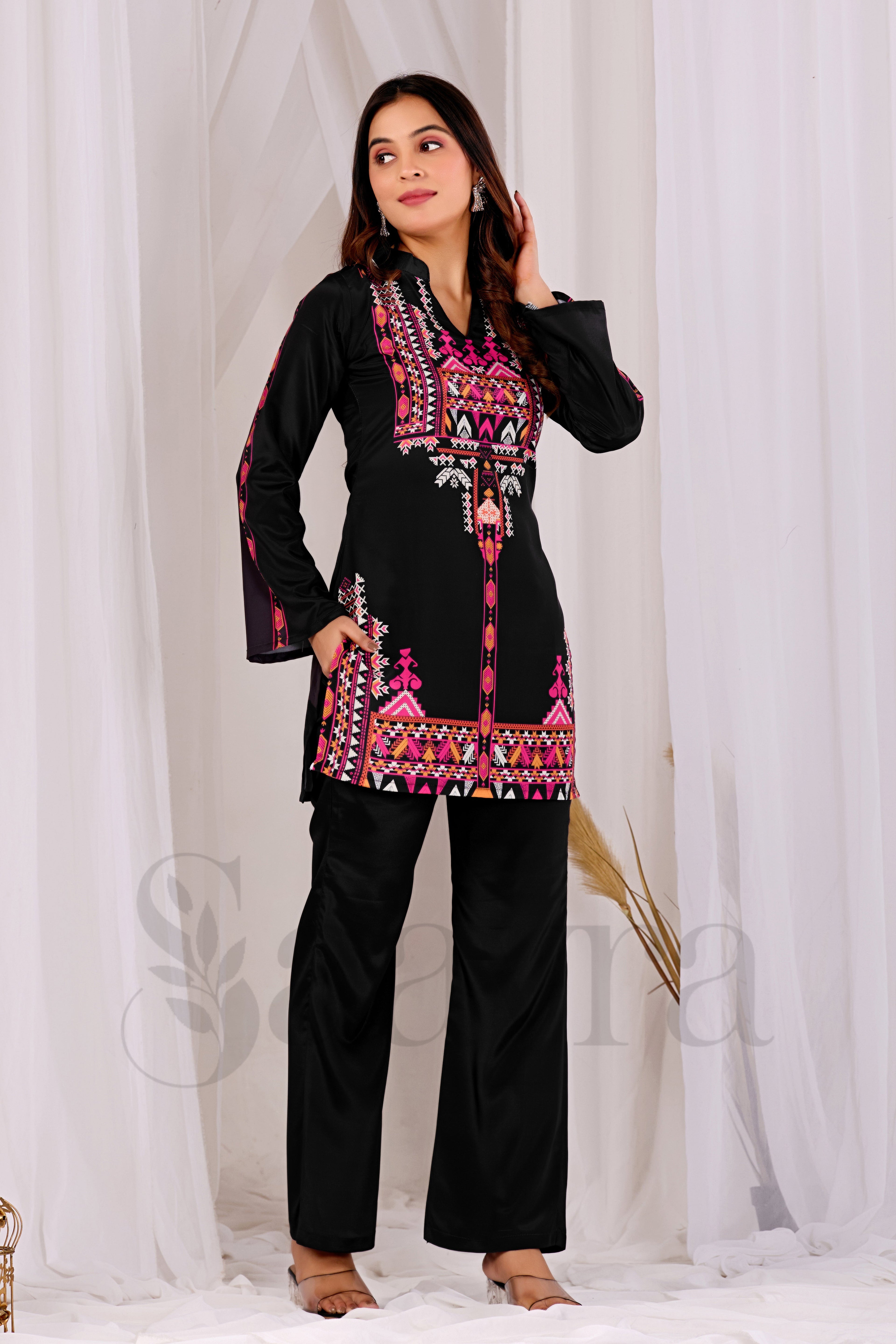 Saayra Cotton Silk Printed Kurta Set Women Black