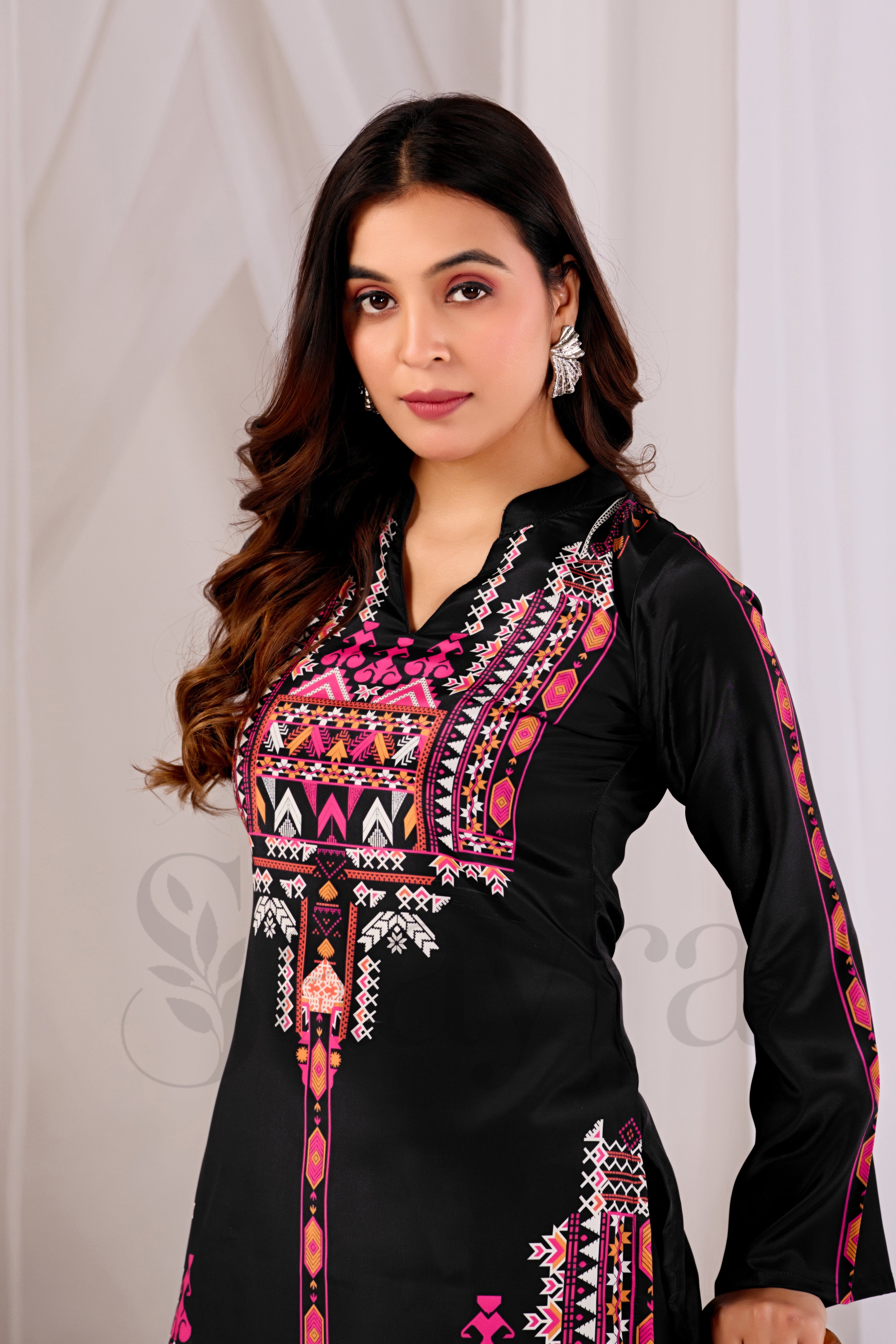 Saayra Cotton Silk Printed Kurta Set Women Black